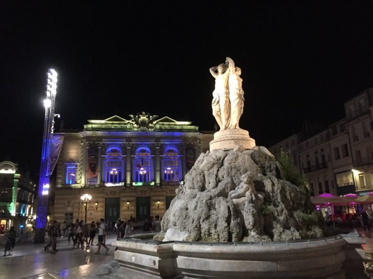 Massage érotique à Montpellier near me
