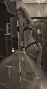 Fille near me 37