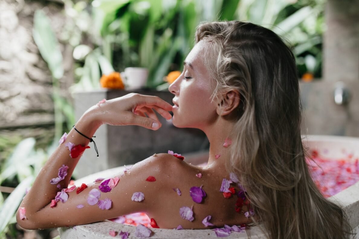 Top 10 Best Tantric Massage Gems in Paris You Absolutely Need to Try! 1